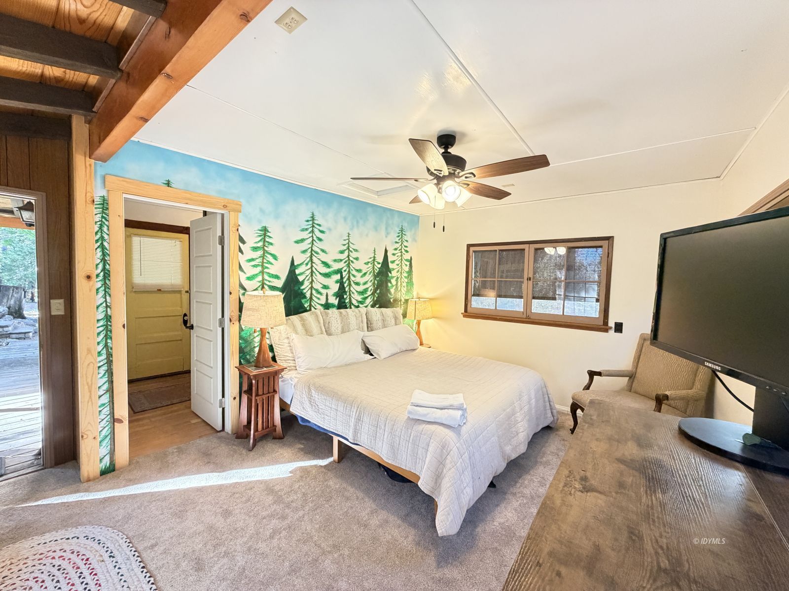 Property Photo 27