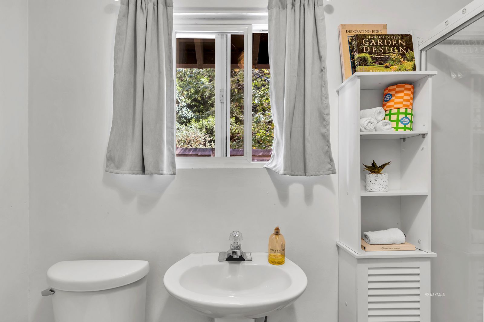 Property Photo 37