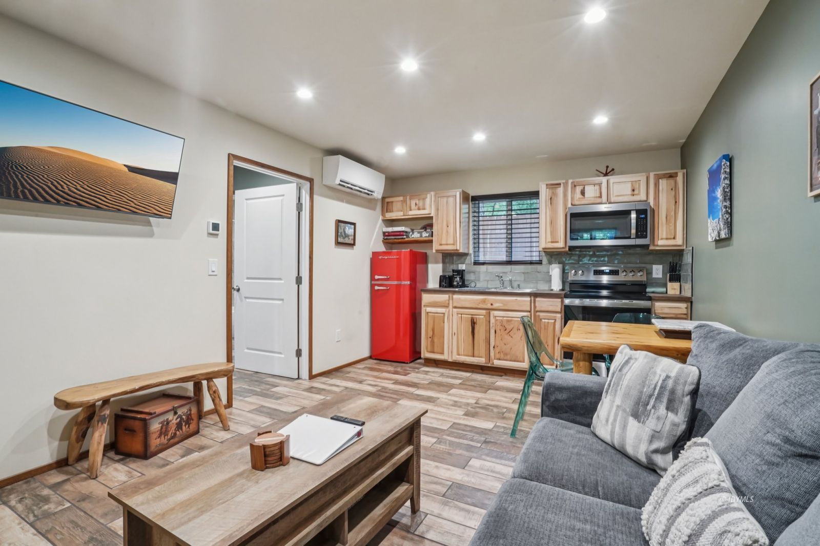 Property Photo 45