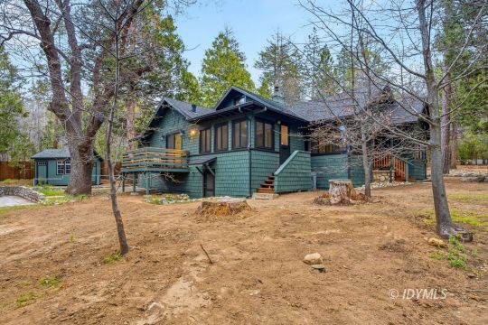 feature listing property photo