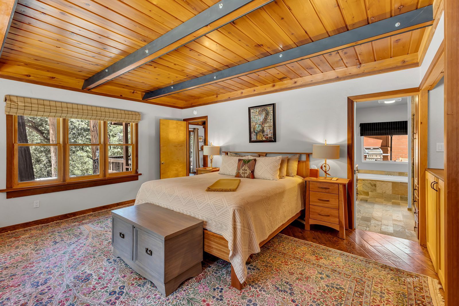 Property Photo 22