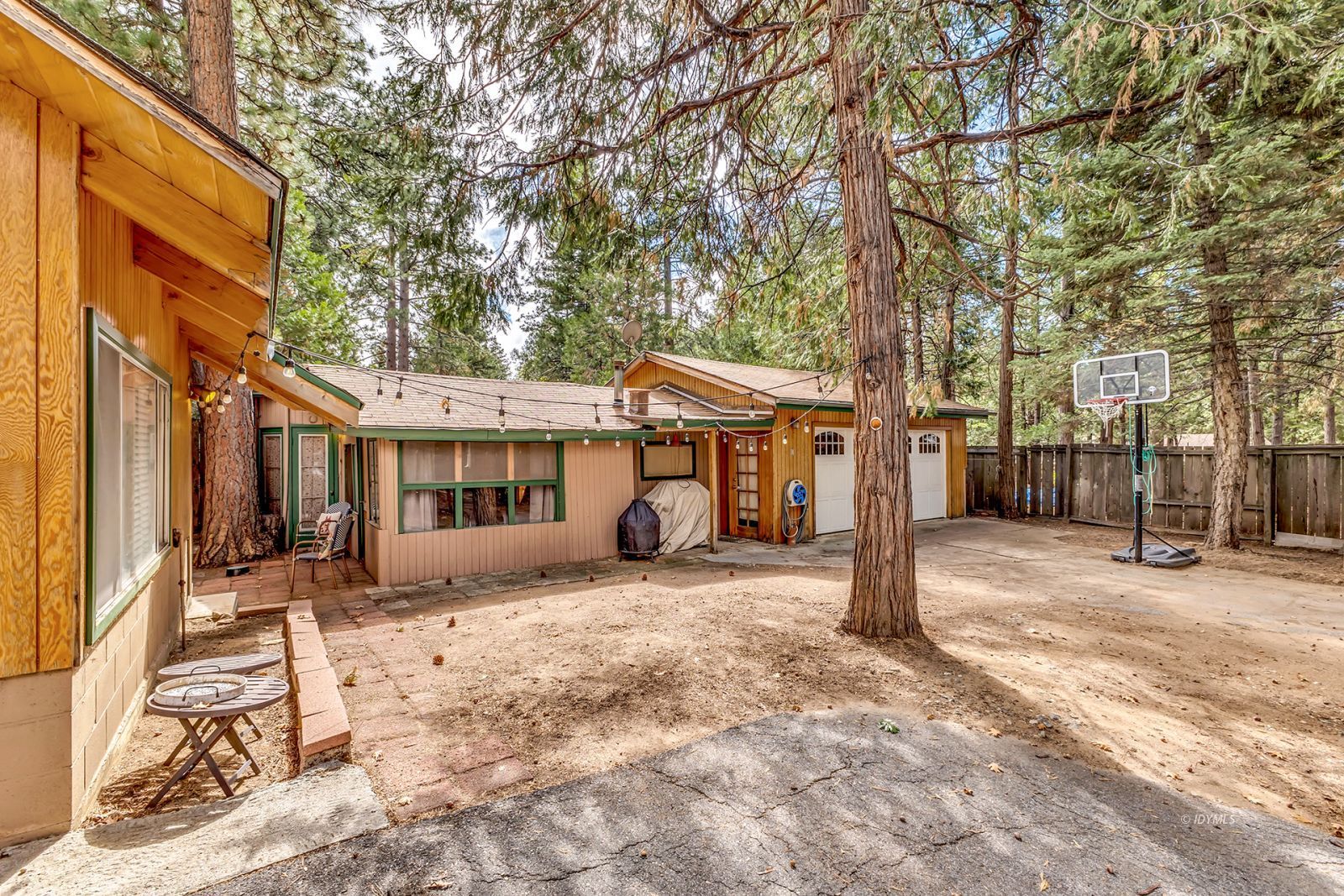 Property Photo 44