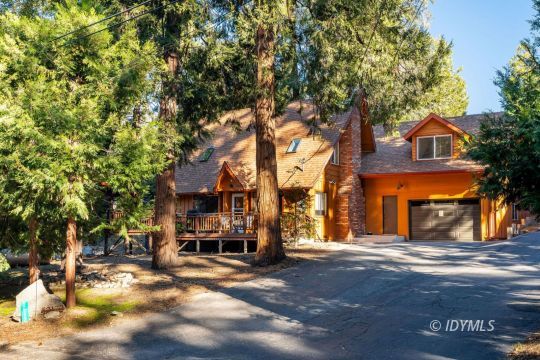 feature listing property photo