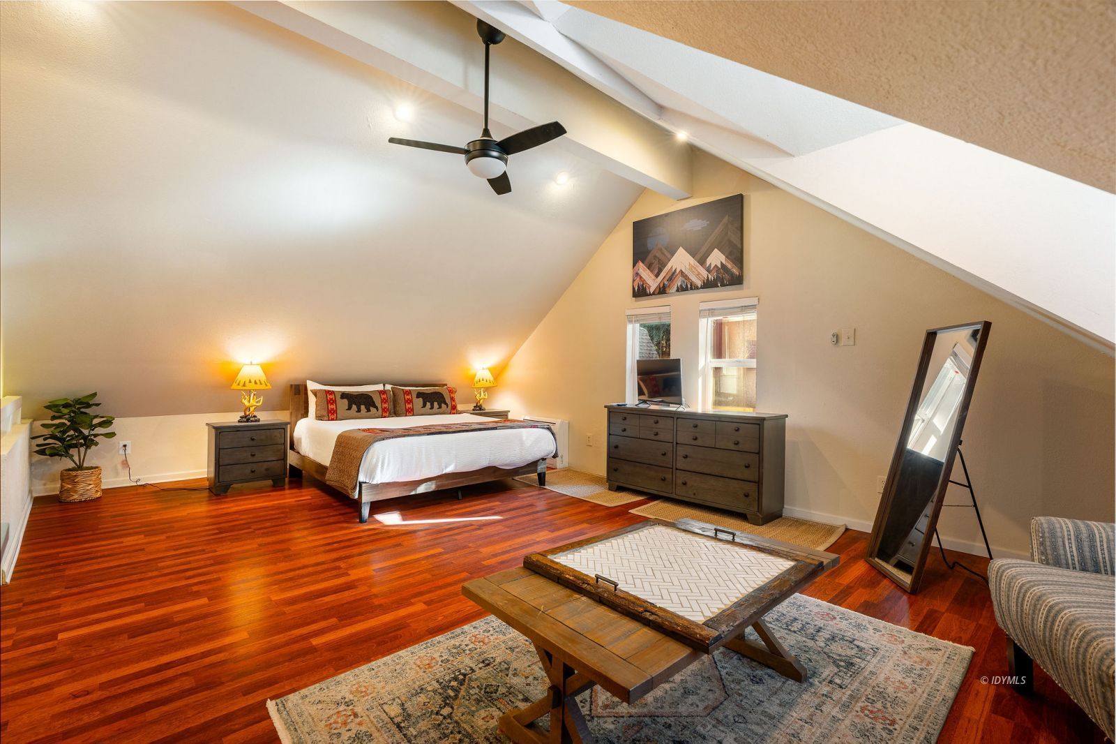 Property Photo 24