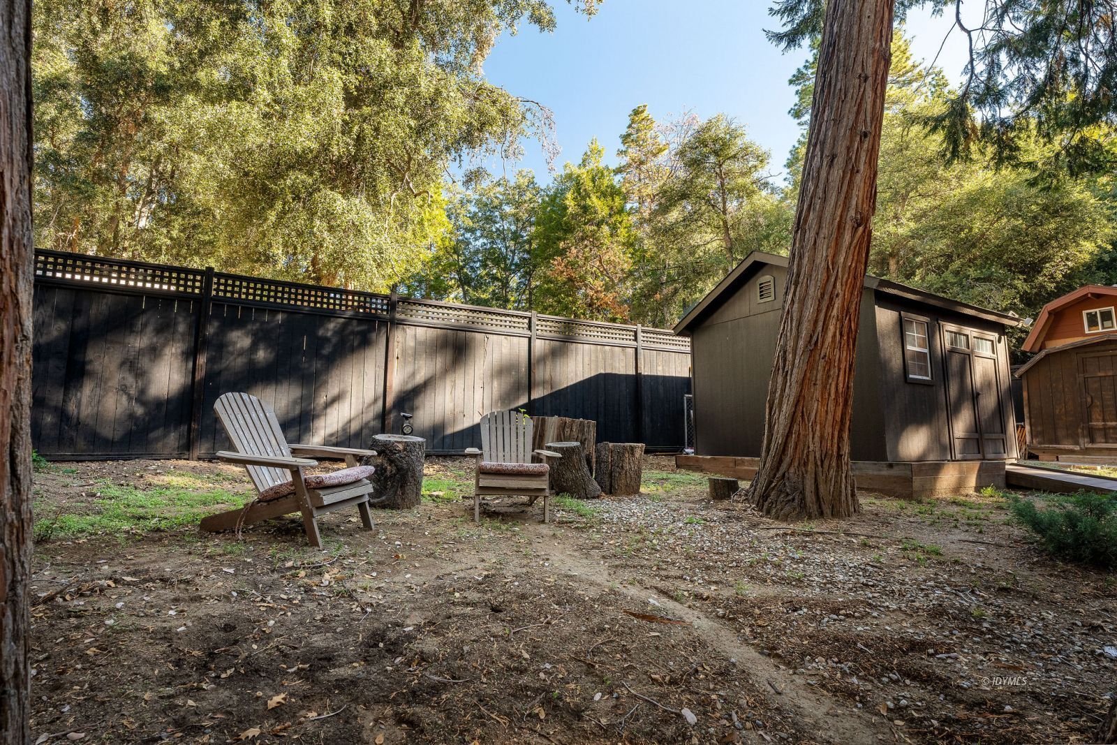 Property Photo 38