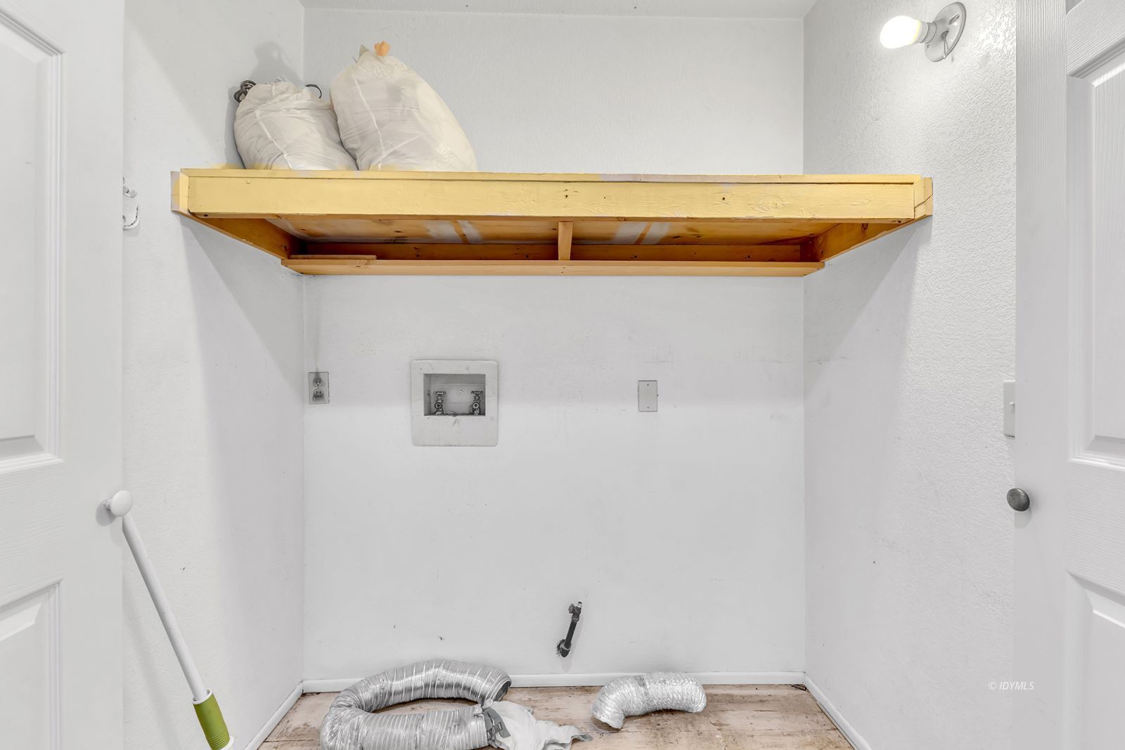 Property Photo 34