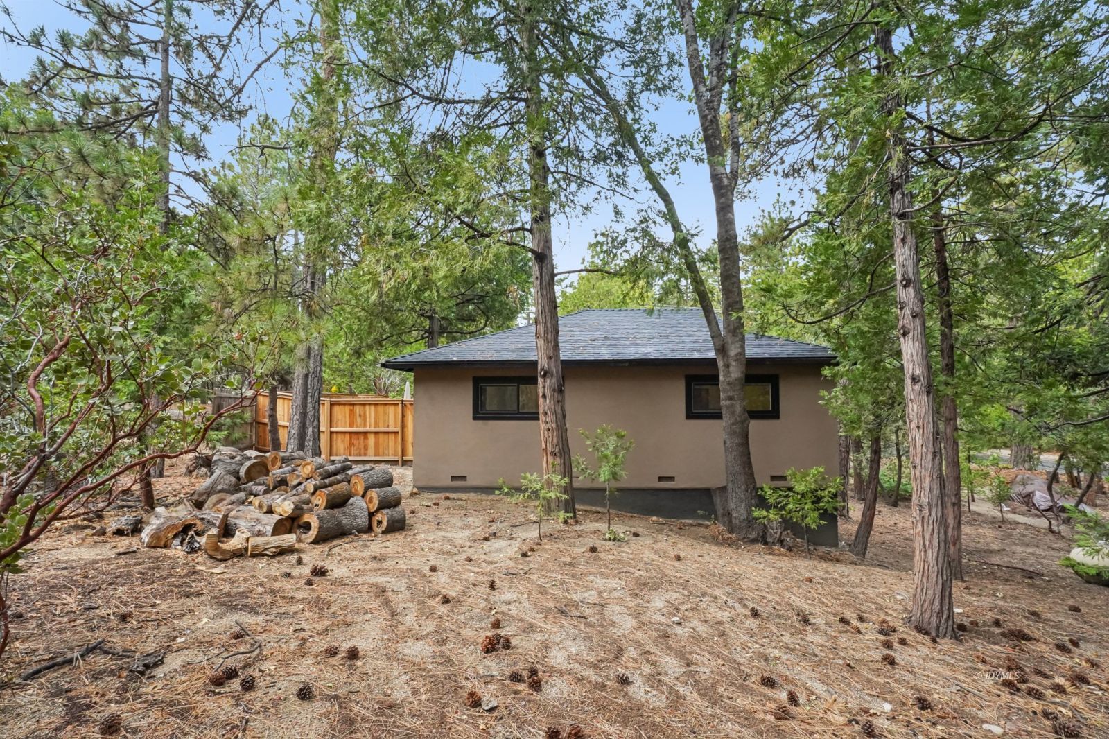 Property Photo 33