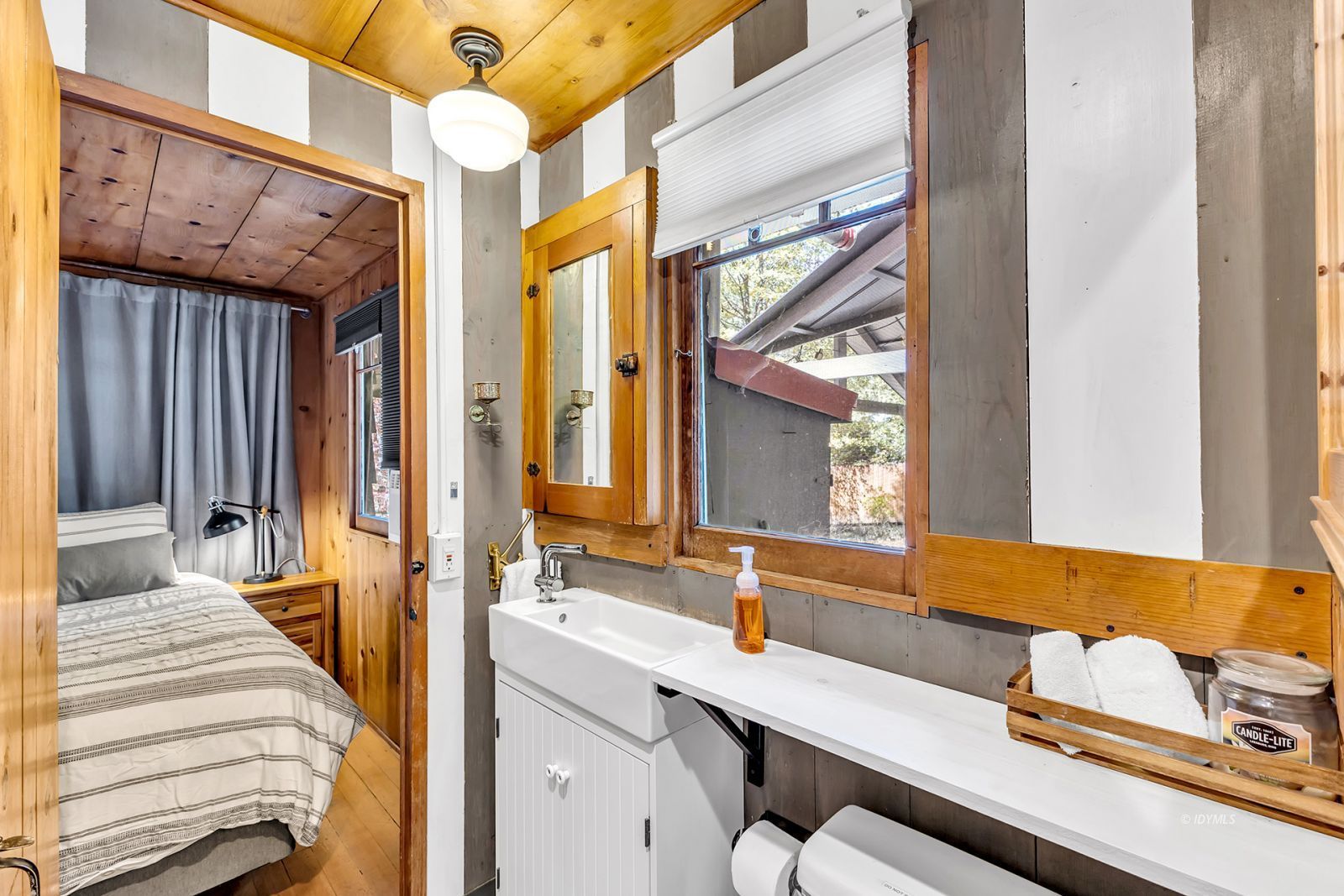 Property Photo 26