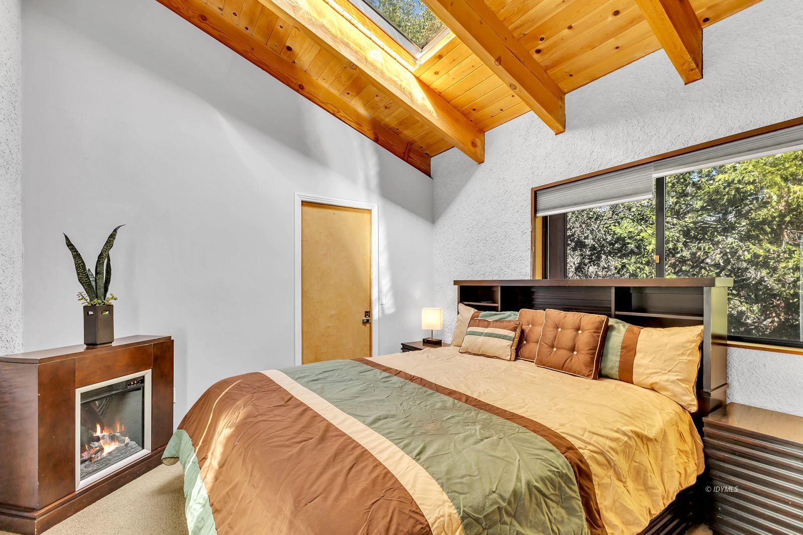 Property Photo 57