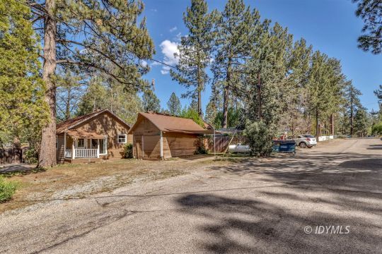 feature listing property photo