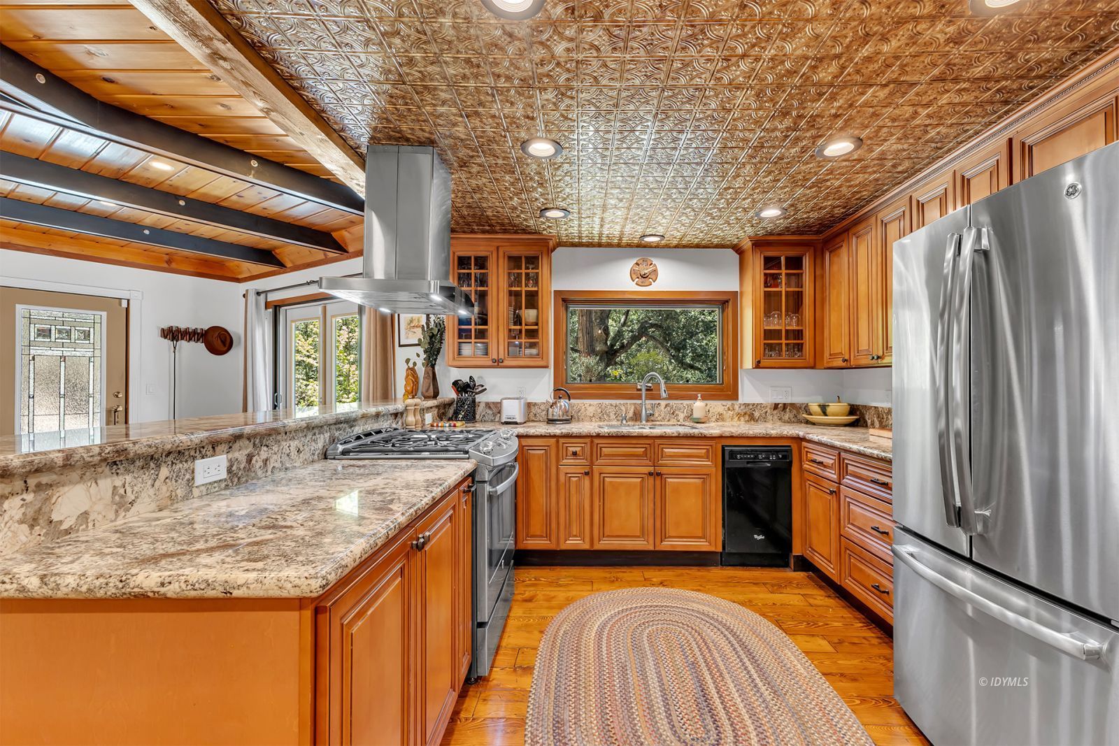 Property Photo 16