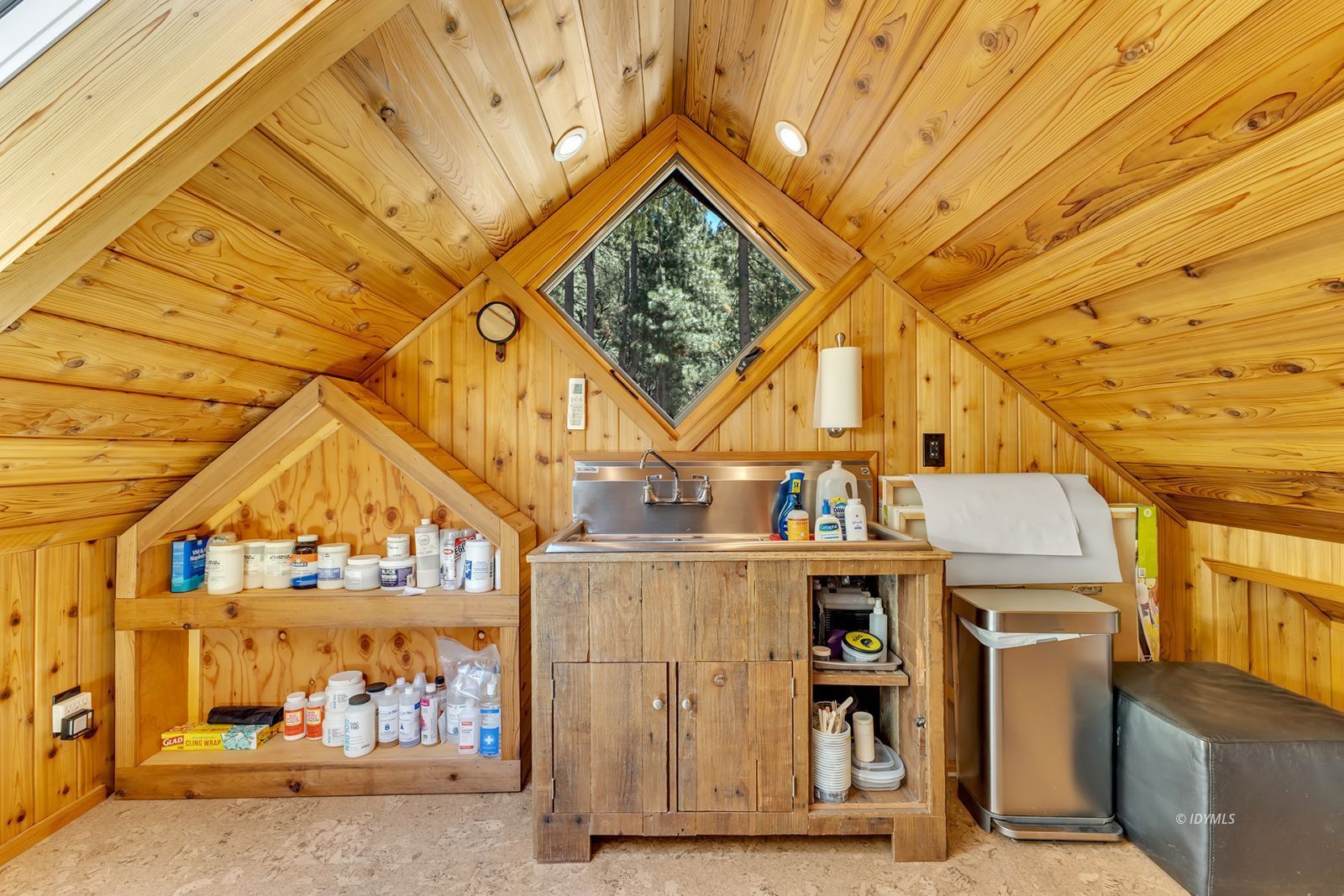 Property Photo 45