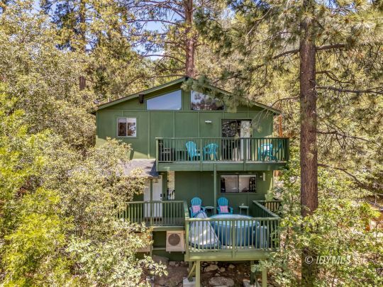 feature listing property photo