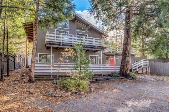 feature listing property photo