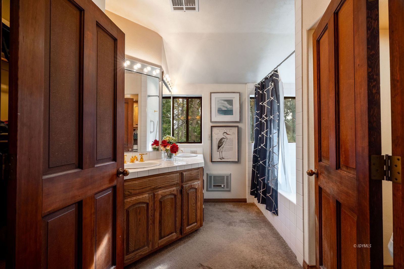 Property Photo 57