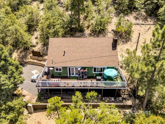 feature listing property photo