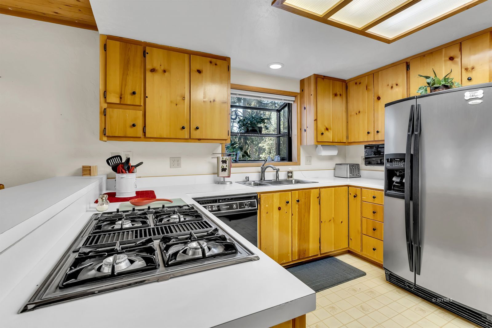 Property Photo 33