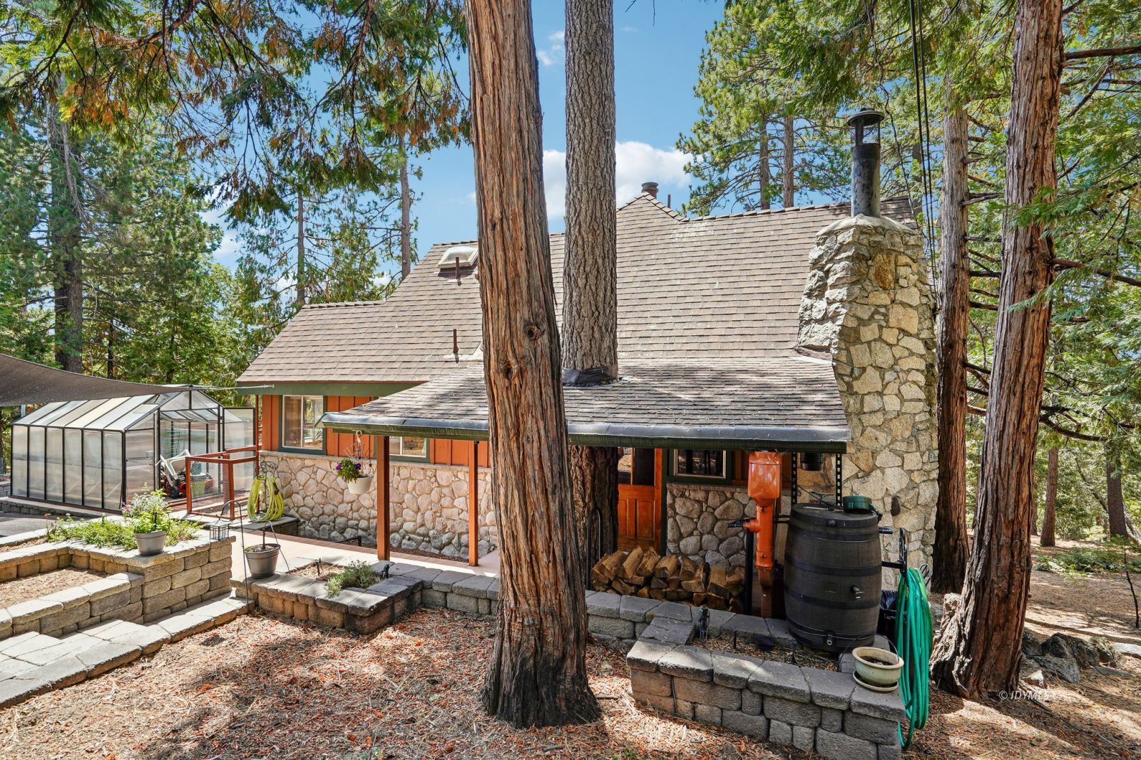 Property Photo 36
