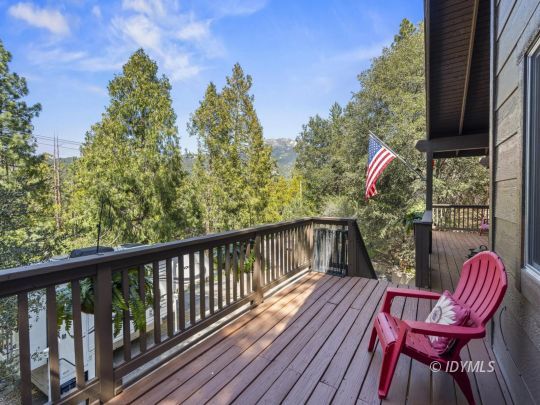 feature listing property photo