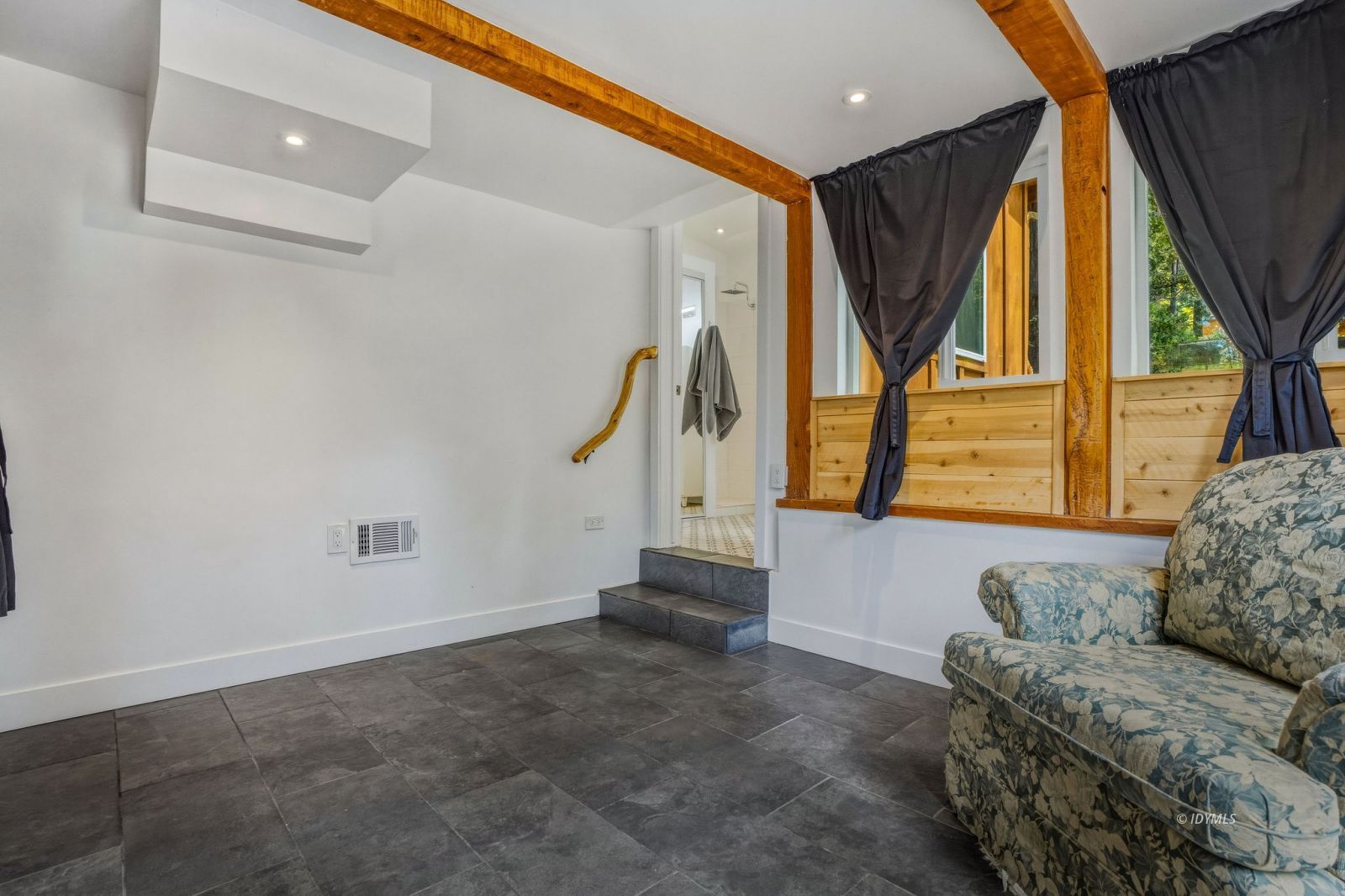 Property Photo 54