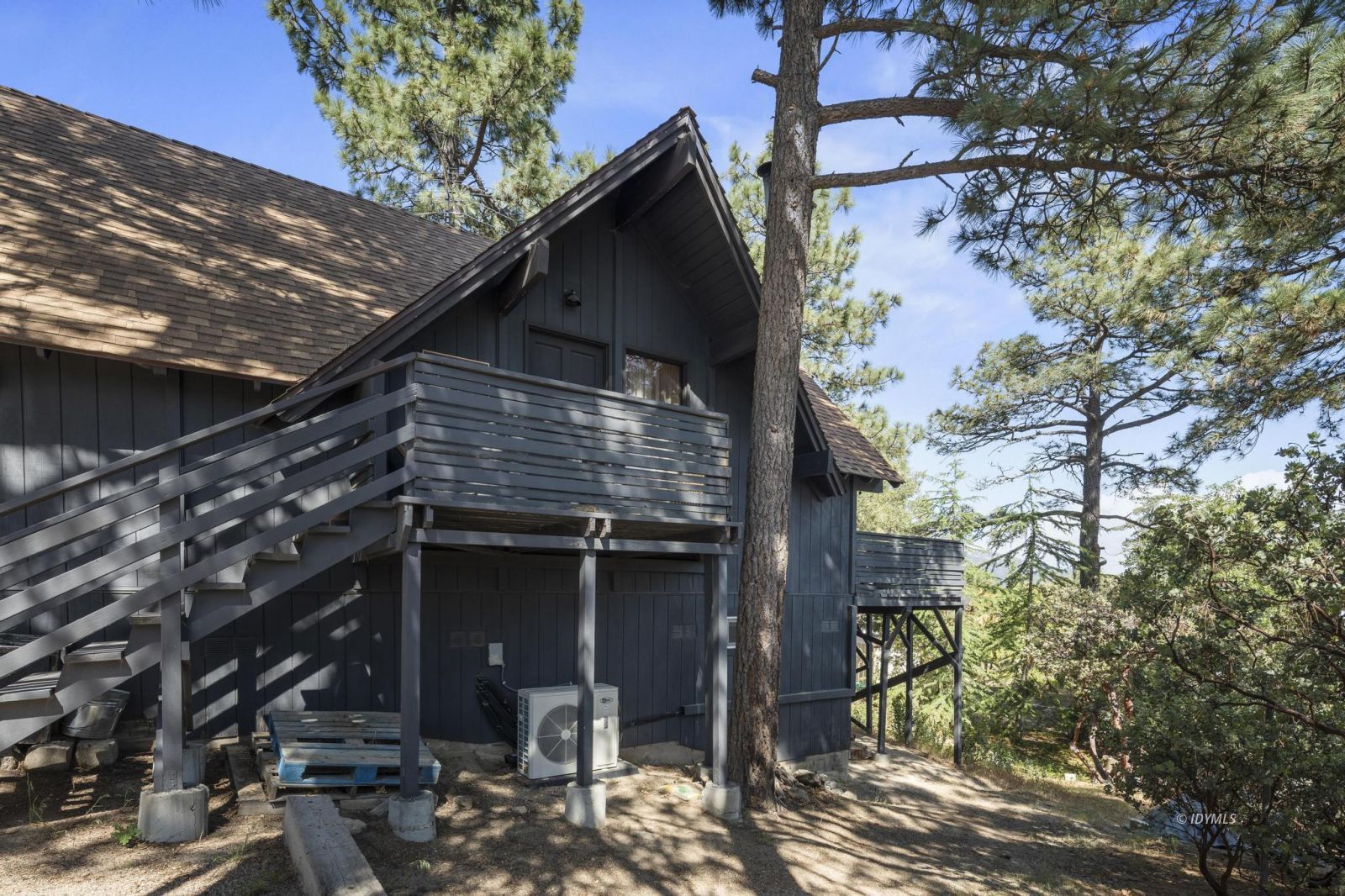 Property Photo 33