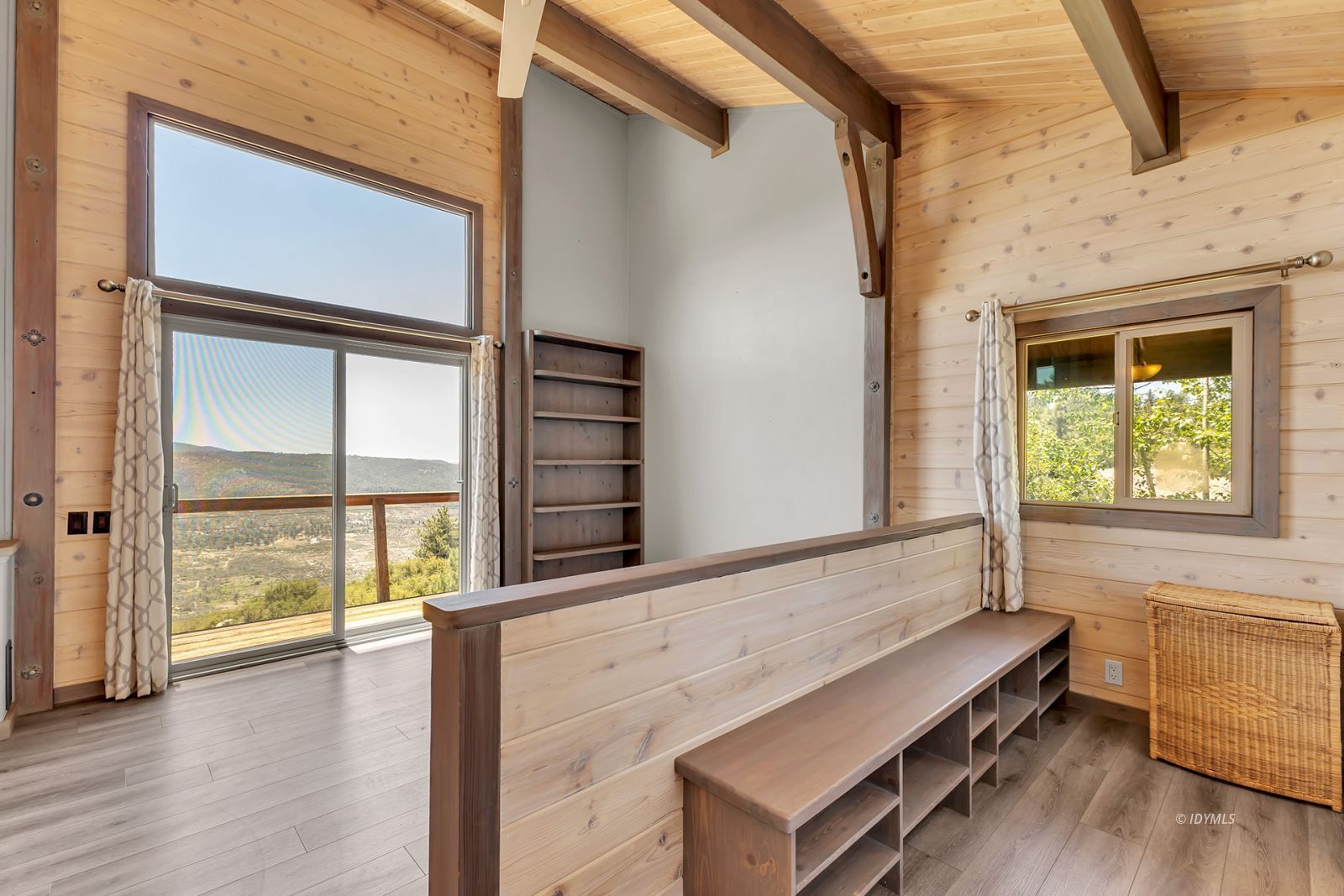 Property Photo 42