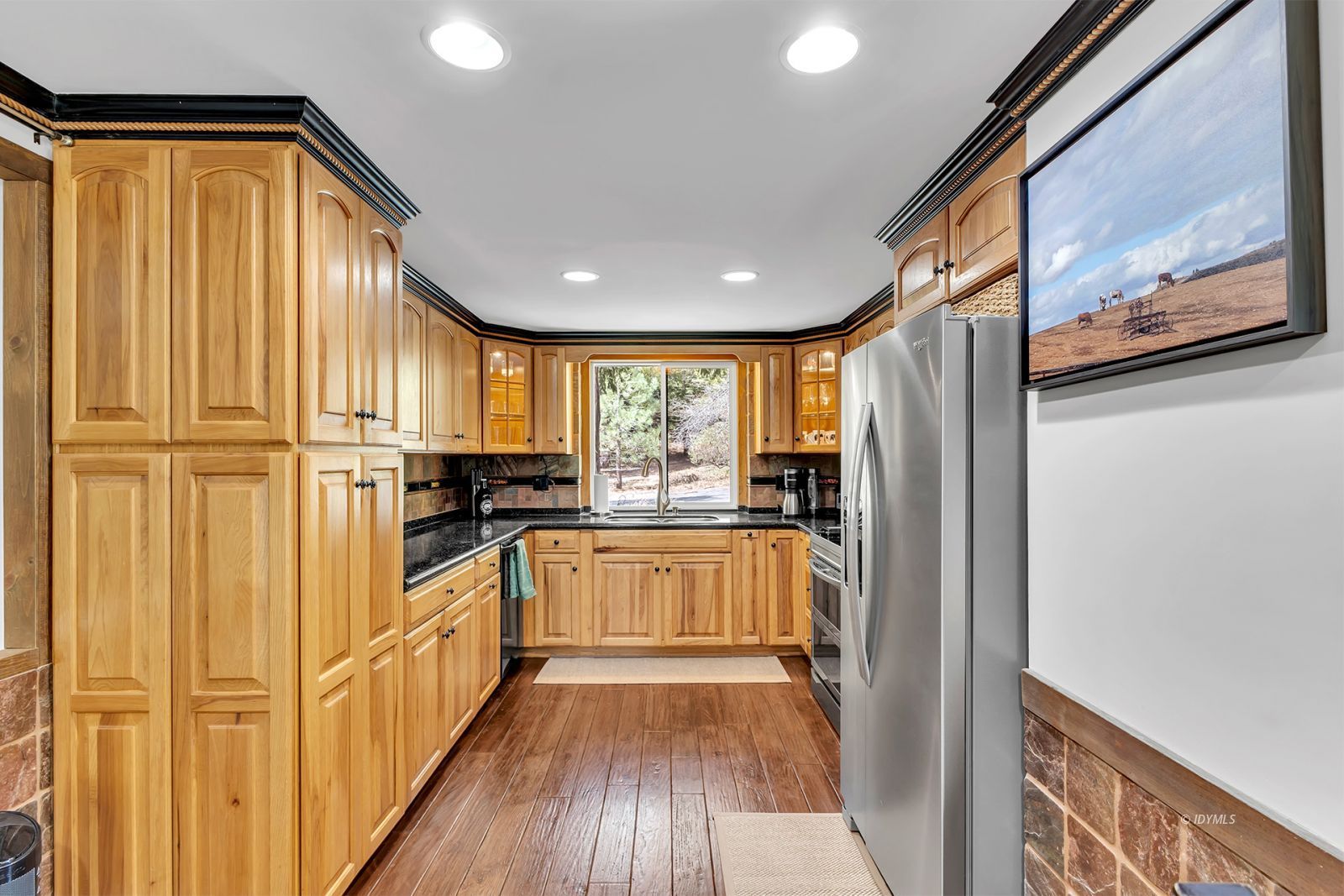 Property Photo 21
