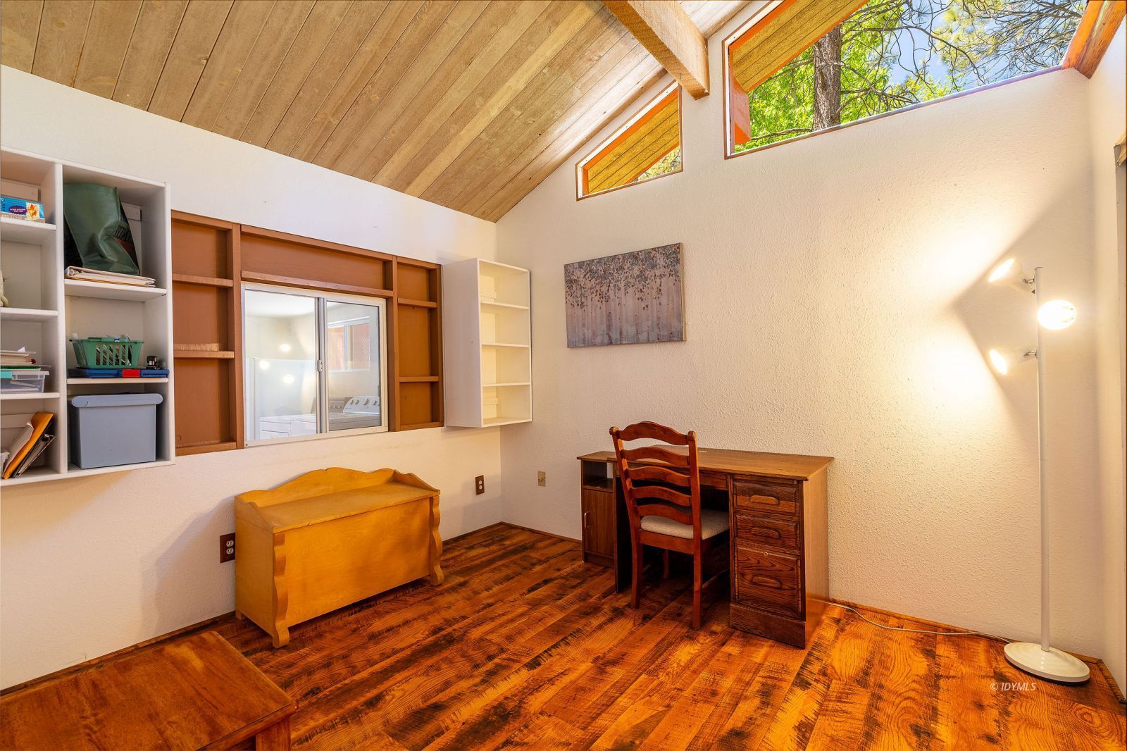 Property Photo 27