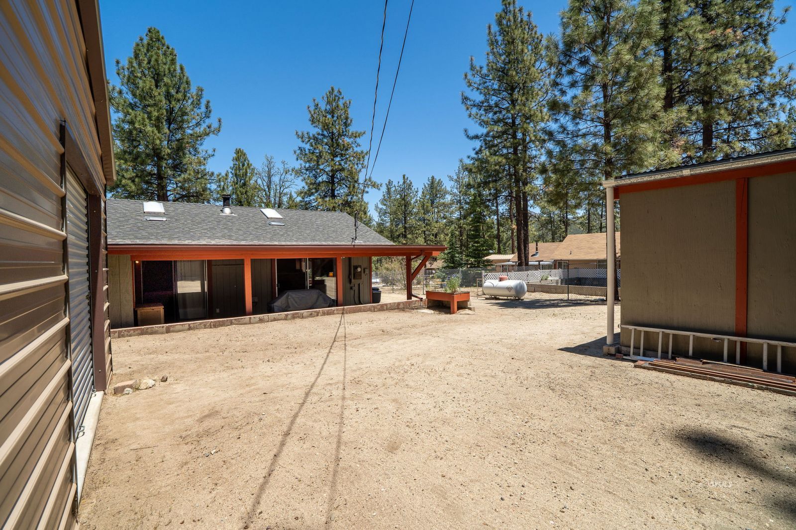 Property Photo 41
