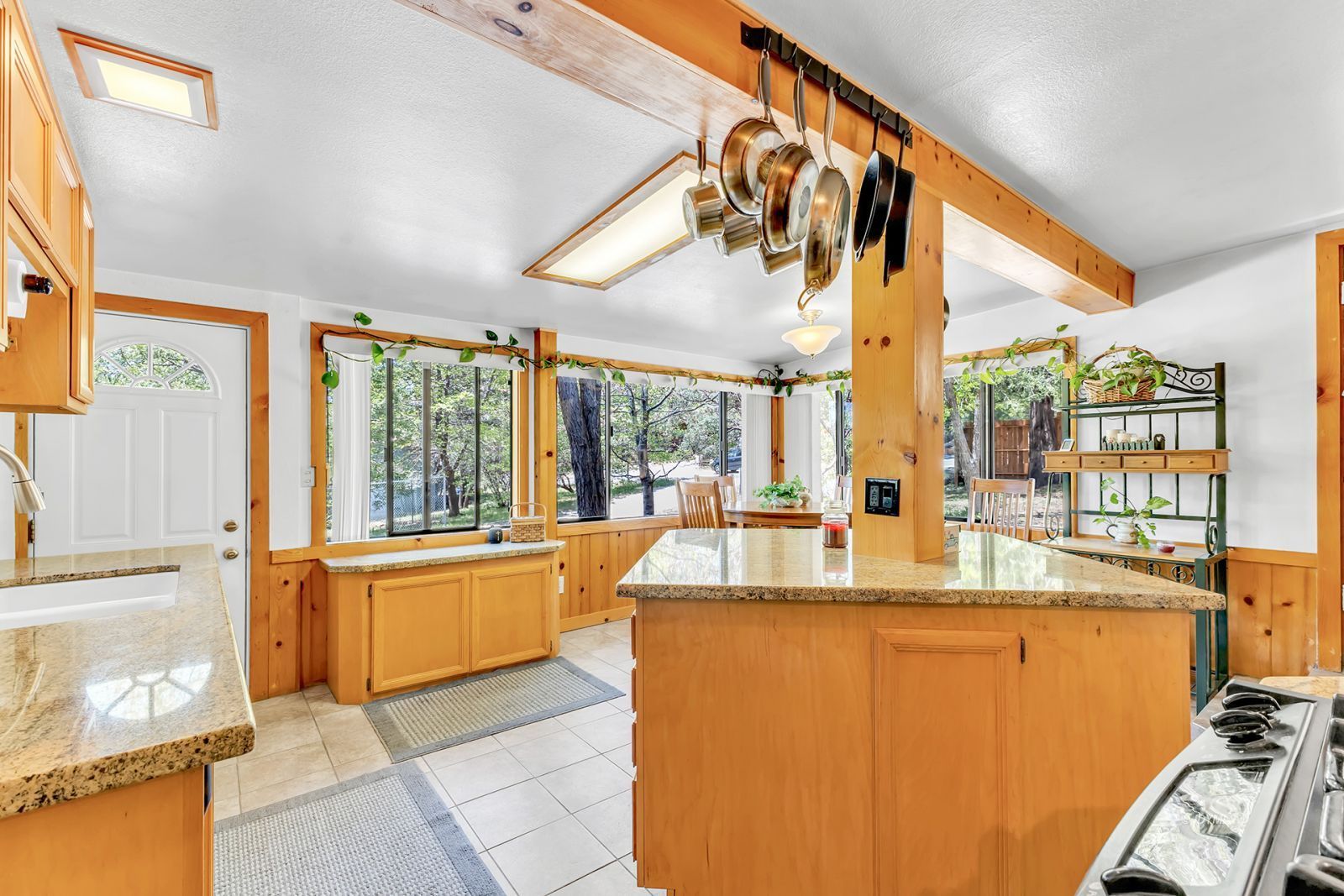 Property Photo 23