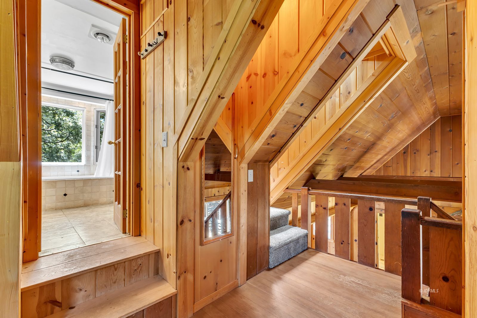 Property Photo 48