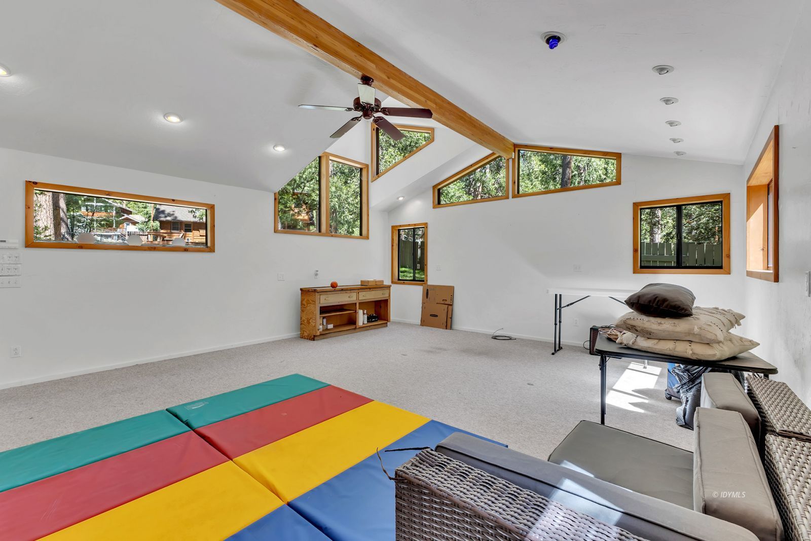 Property Photo 77