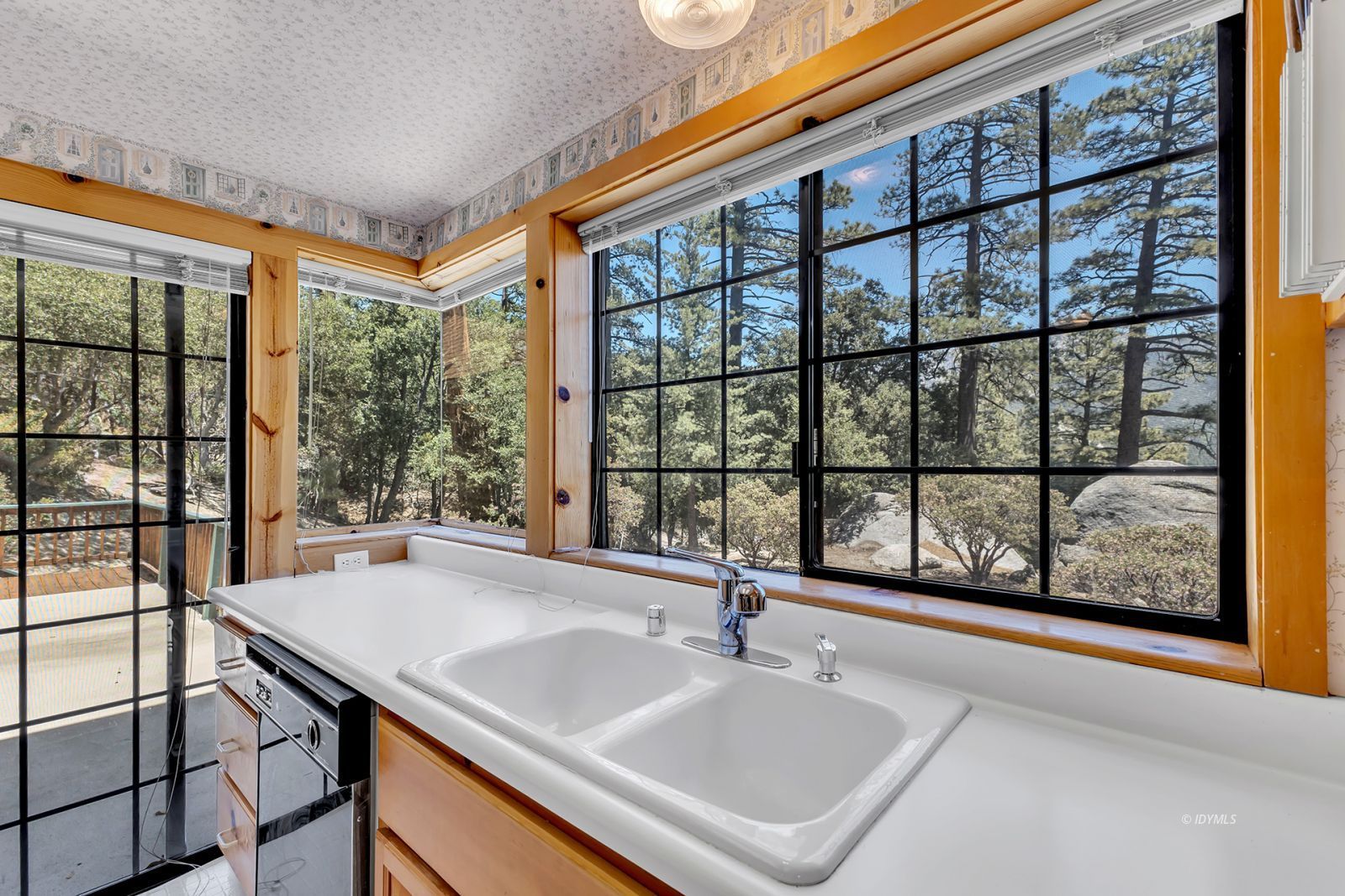 Property Photo 30