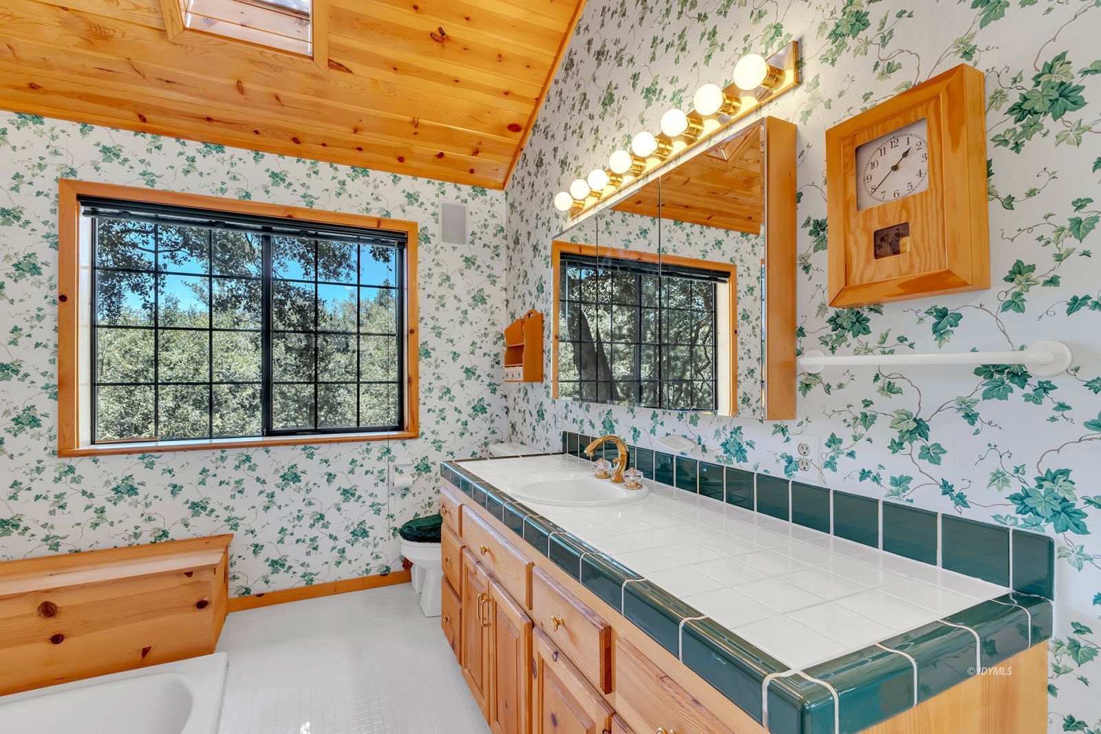 Property Photo 50