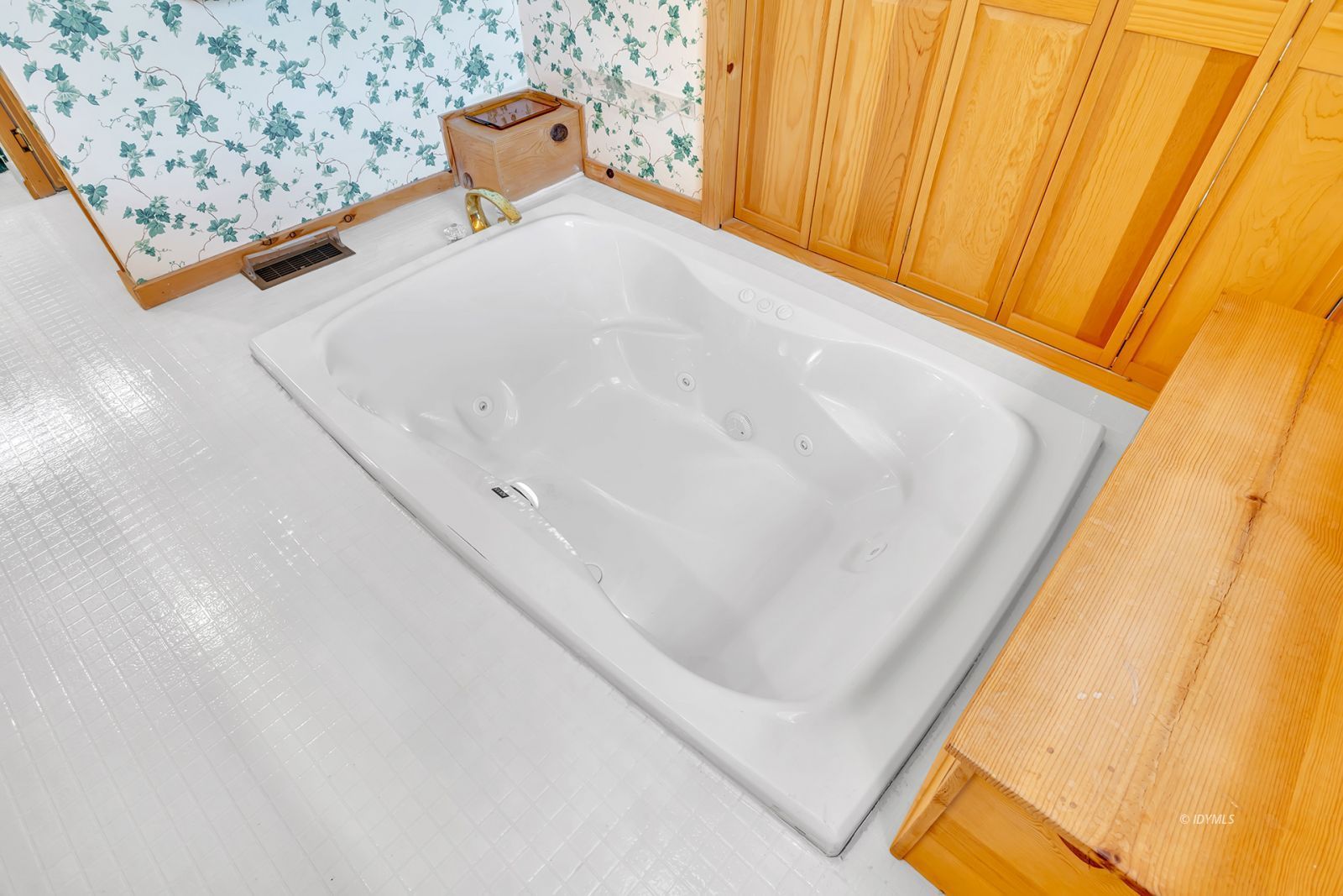 Property Photo 52