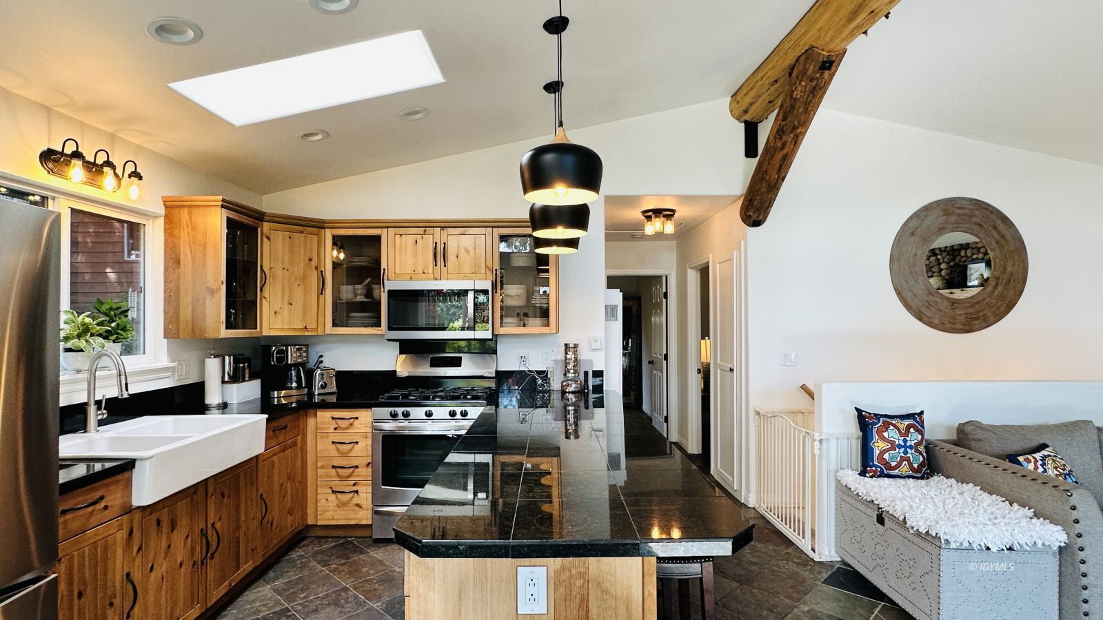 Property Photo 9