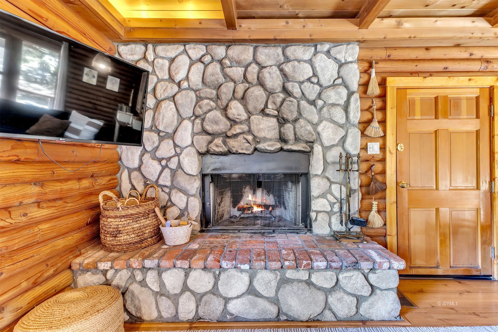 Property Photo 38