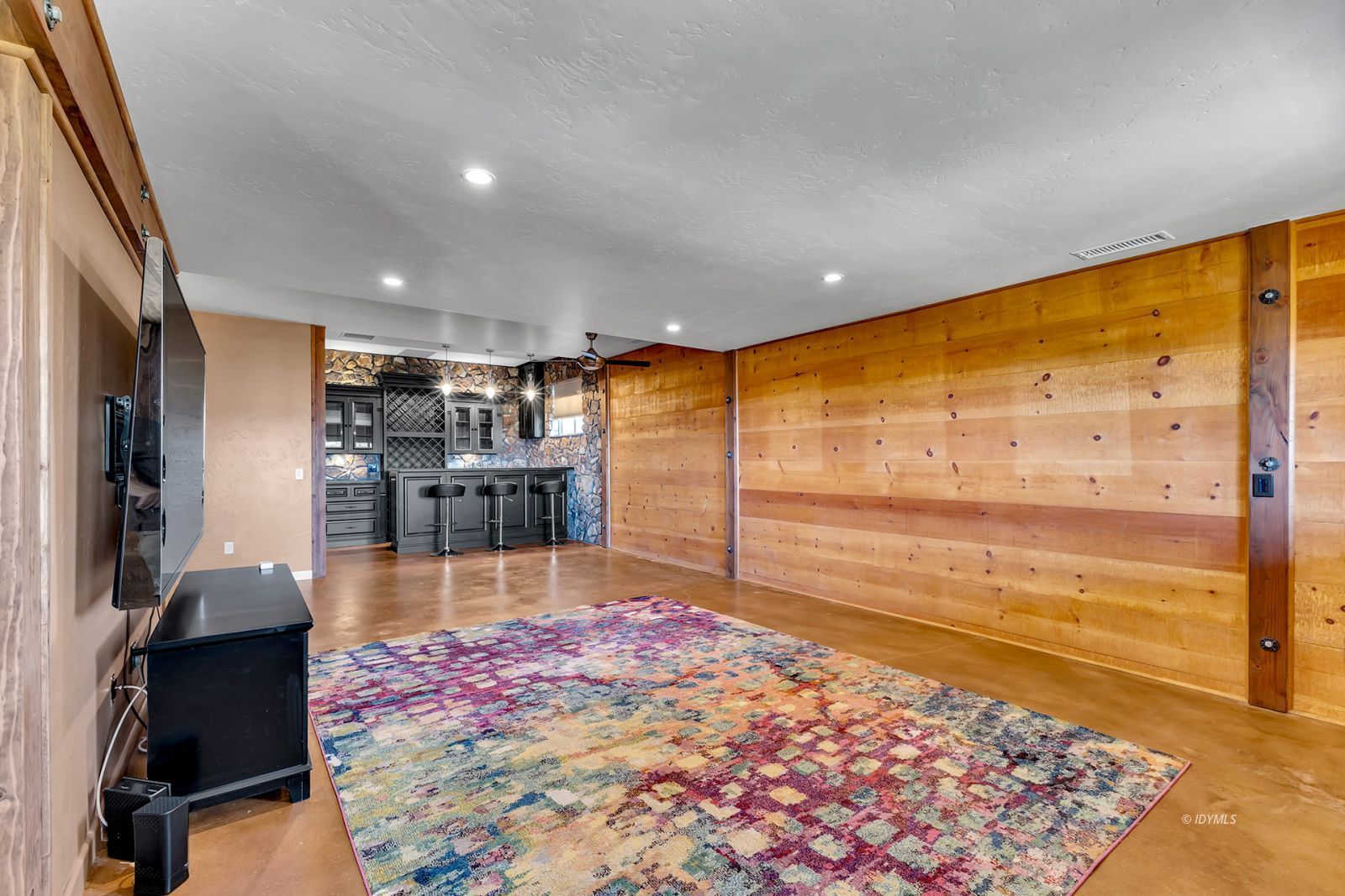 Property Photo 78
