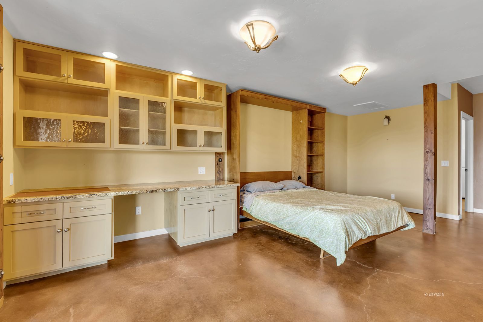 Property Photo 84