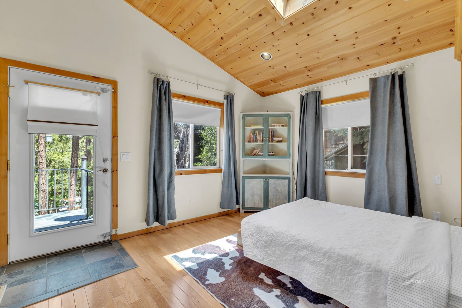 Property Photo 24