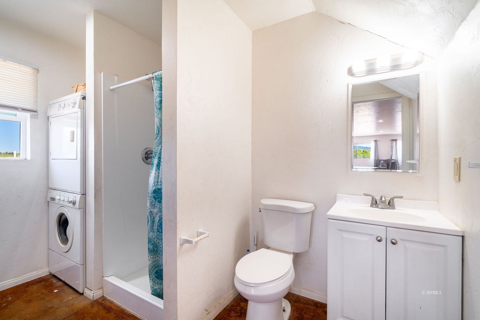 Property Photo 47
