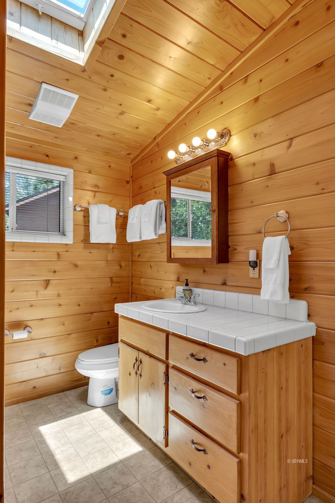 Property Photo 47