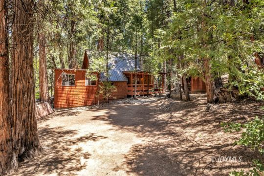 feature listing property photo