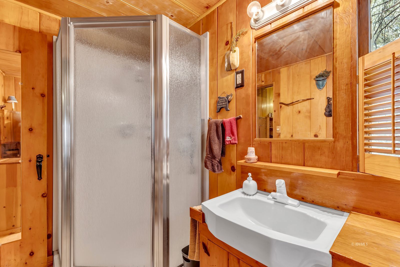 Property Photo 43
