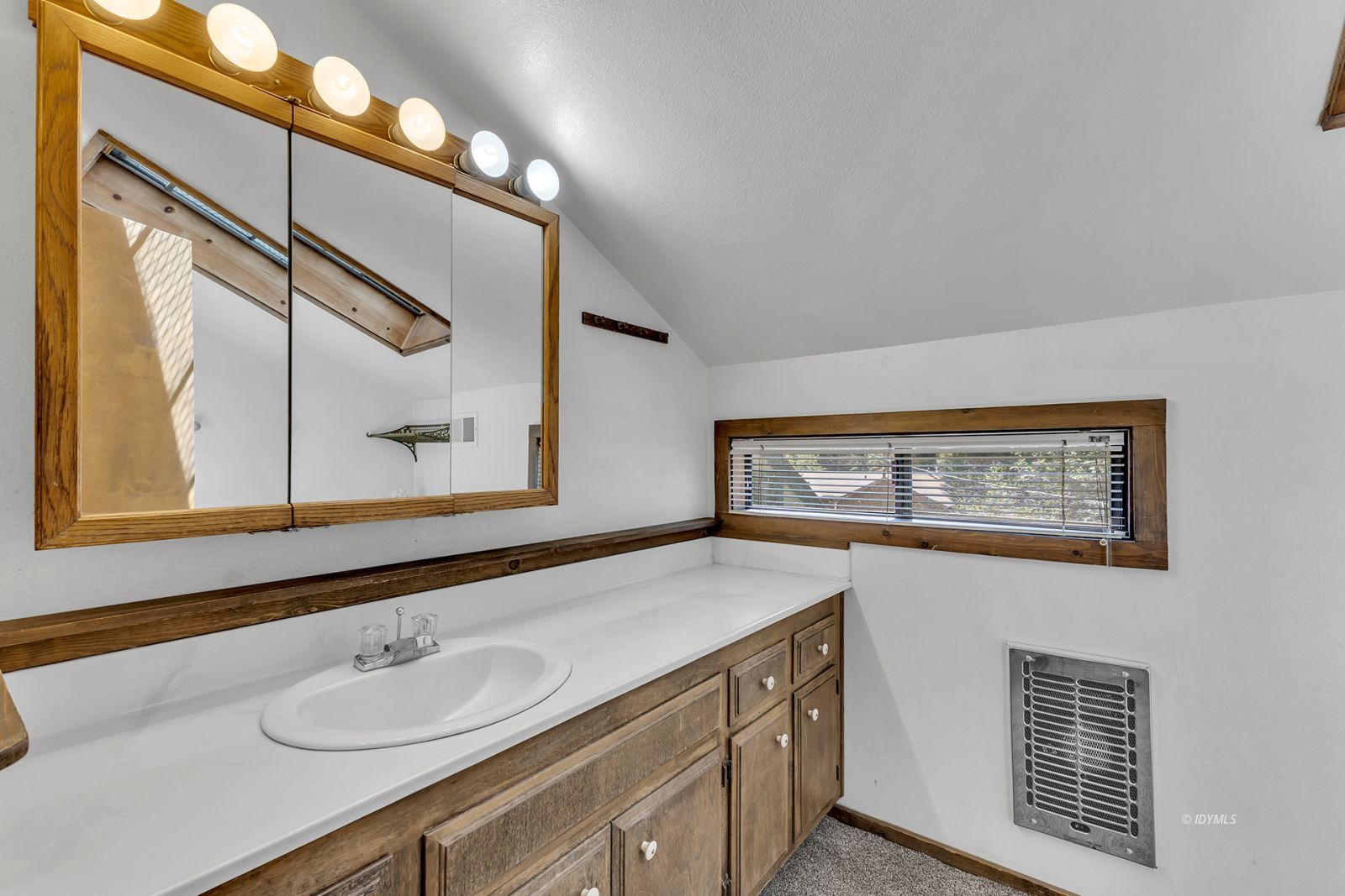 Property Photo 50