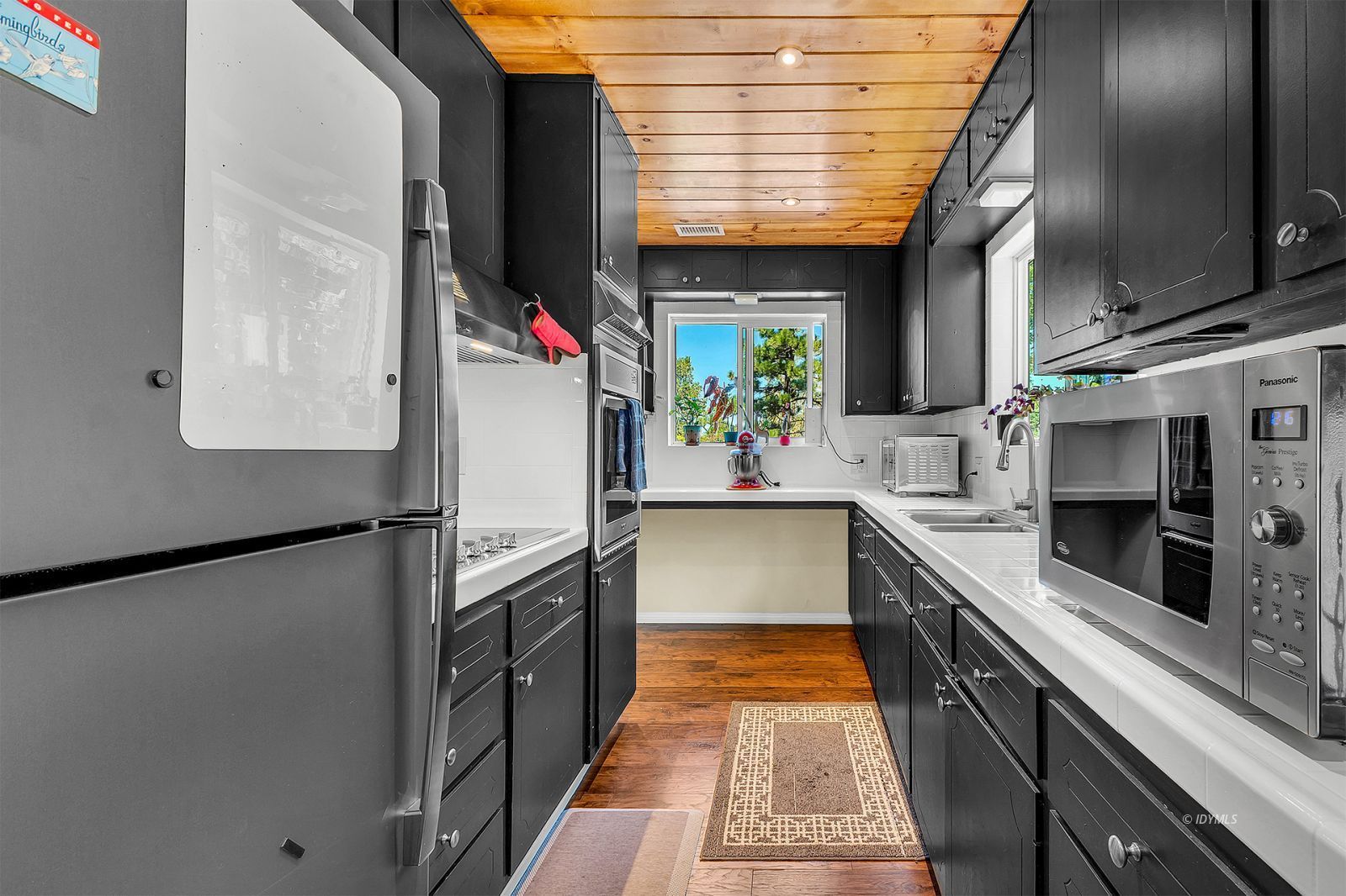 Property Photo 38