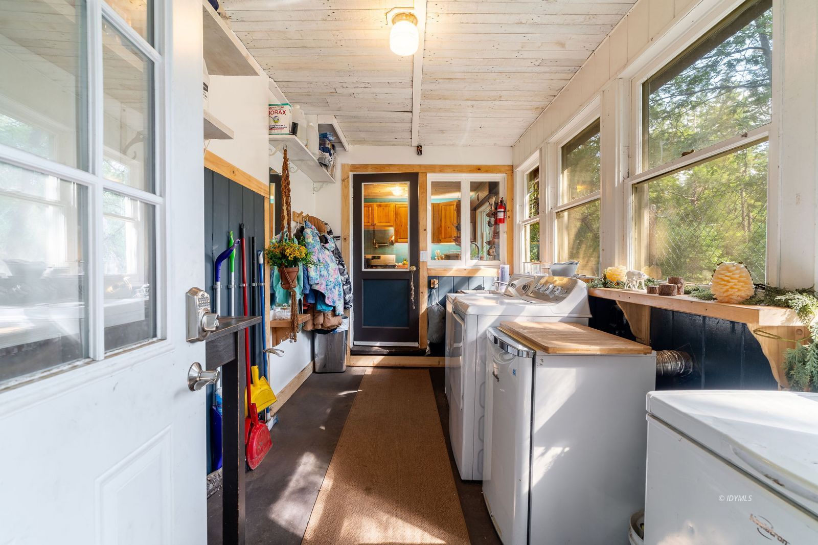 Property Photo 40