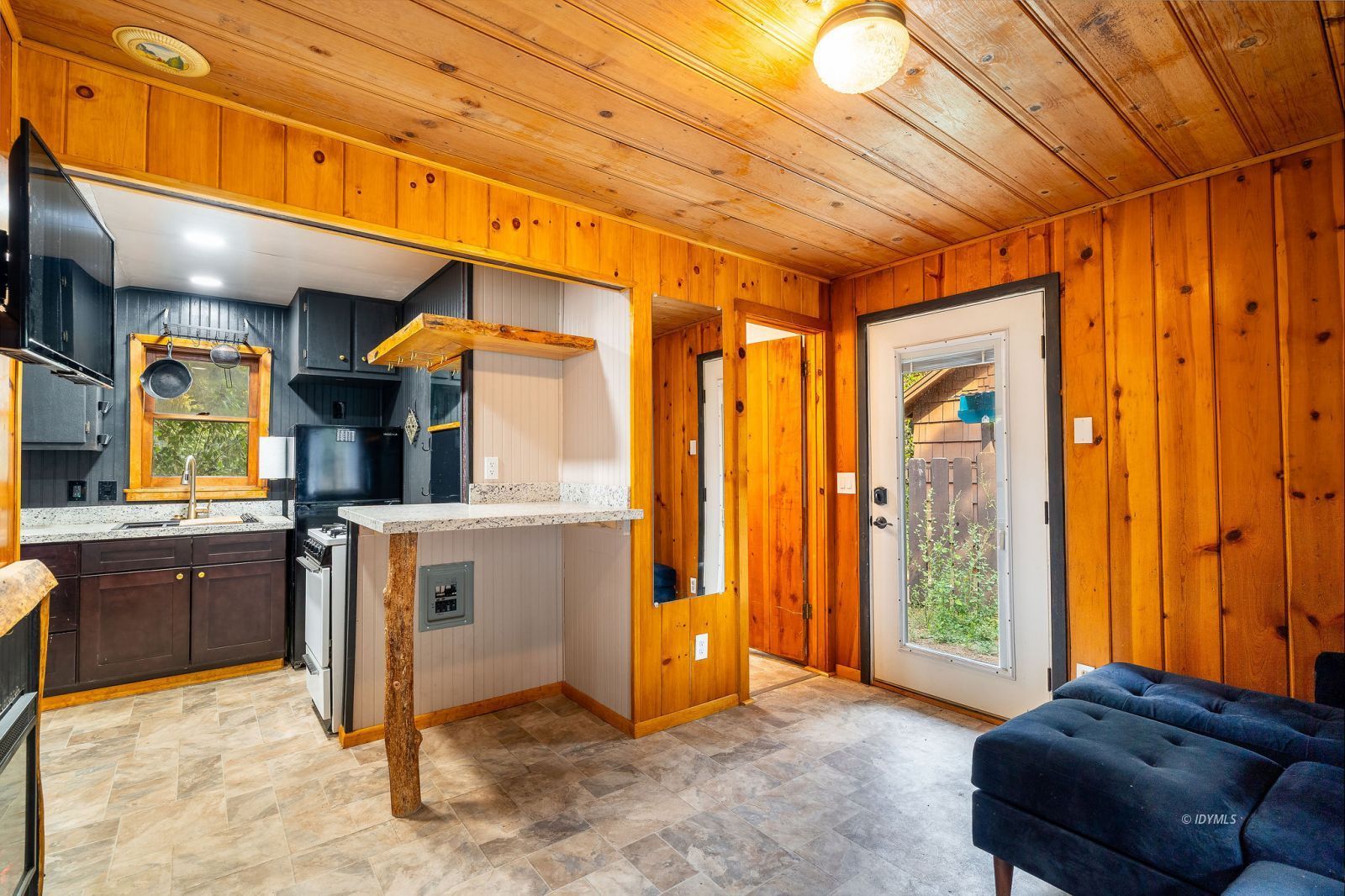 Property Photo 49