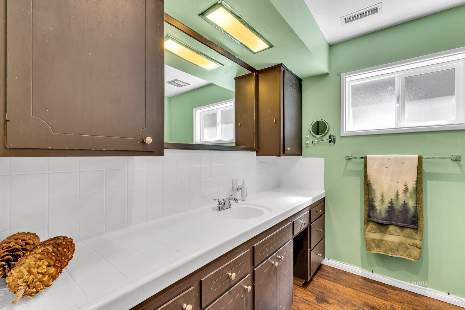 Property Photo 53