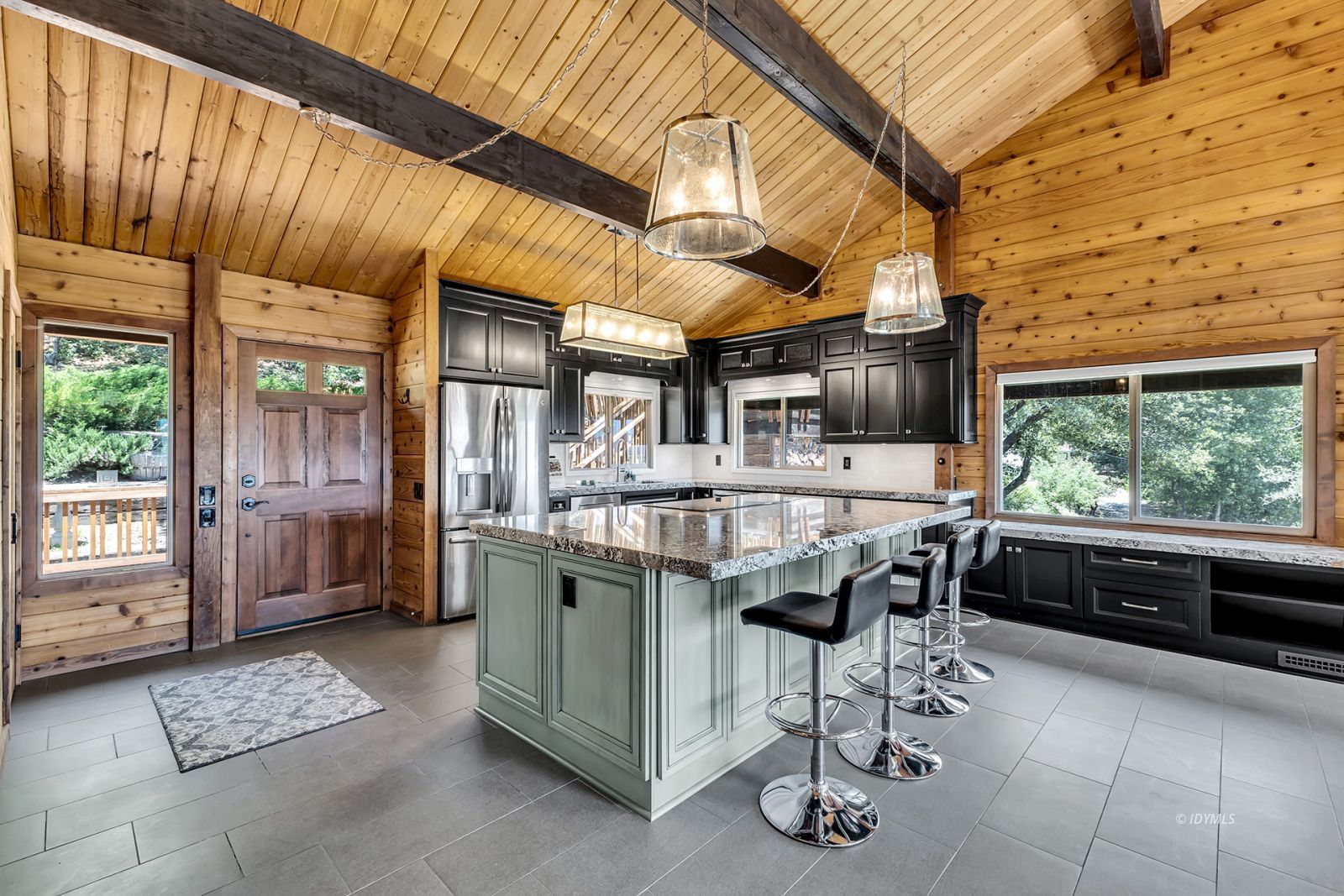 Property Photo 31